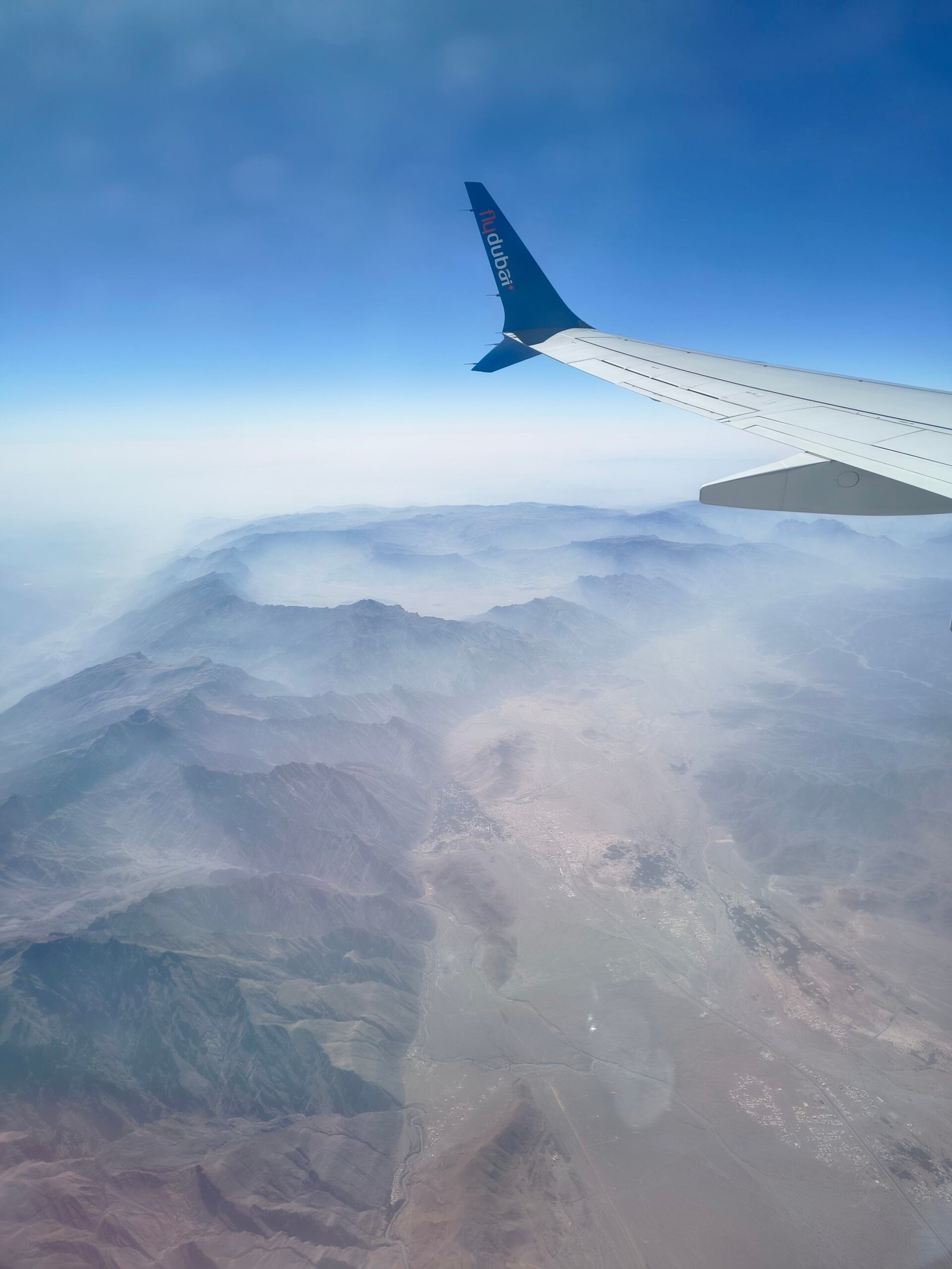 Cargo flight from the Gulf to Kenya